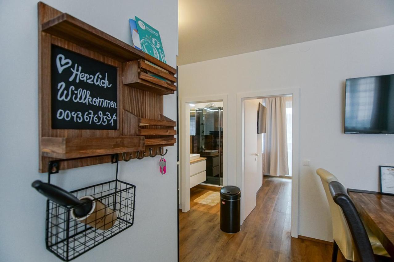 Auszeit Steiraland 8 Mit Ueberdachten Balkon Und Parkplatz Leoben  Exterior foto