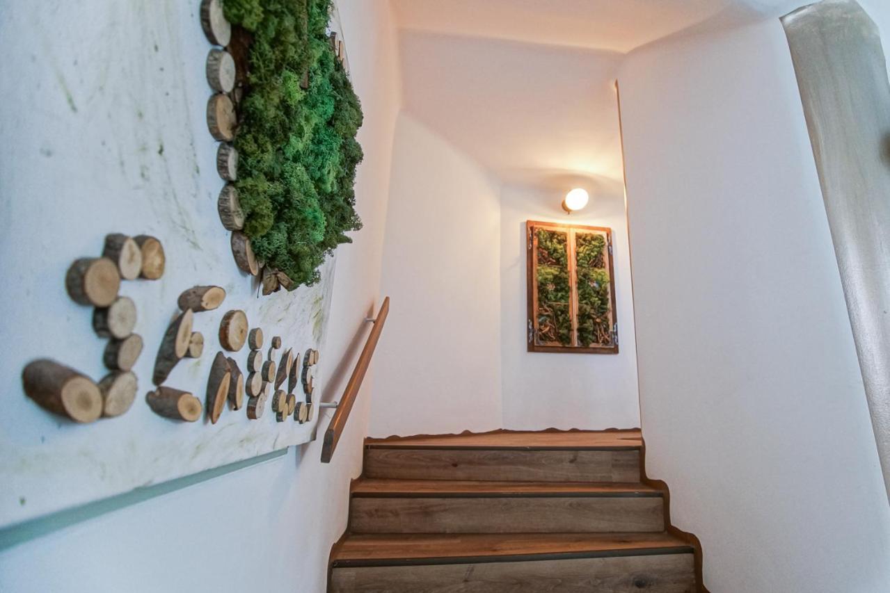 Auszeit Steiraland 8 Mit Ueberdachten Balkon Und Parkplatz Leoben  Exterior foto